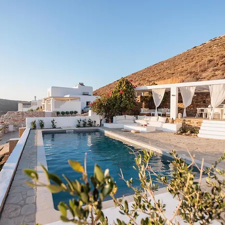 Casa Luna Naxos City